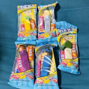 PEZ Assorted Kids Candy Dispensers - Blue, Purple, White, Yellow, Green